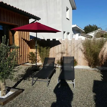 The Perfect Getaway An Intimate Retreat In A Modern House