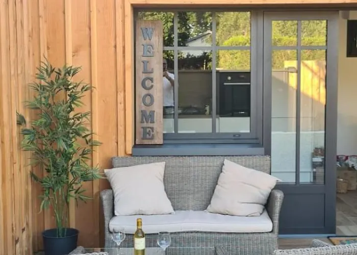 The Perfect Getaway An Intimate Retreat In A Modern House Feriehus *